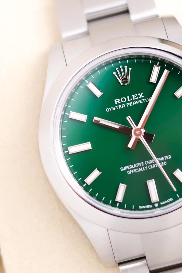 Rolex Oyster Perpetual 31mm. "Green Dial" - Image 3