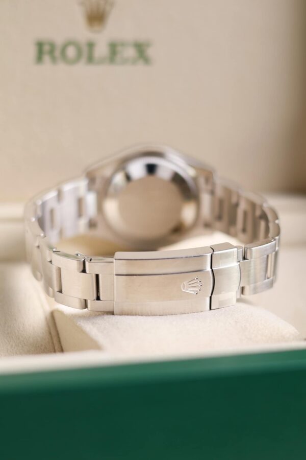 Rolex Oyster Perpetual 31mm. "Green Dial" - Image 6