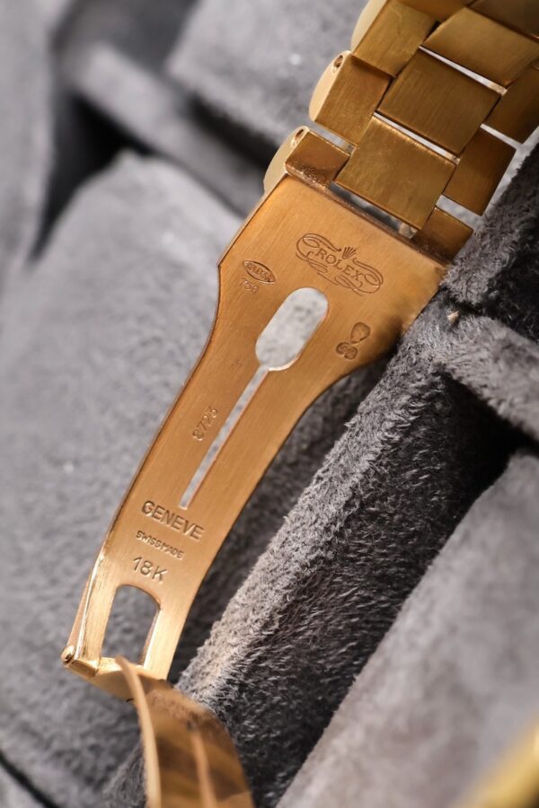 Rolex Day-Date 36 Yellow Gold 18K 18248 - Image 7
