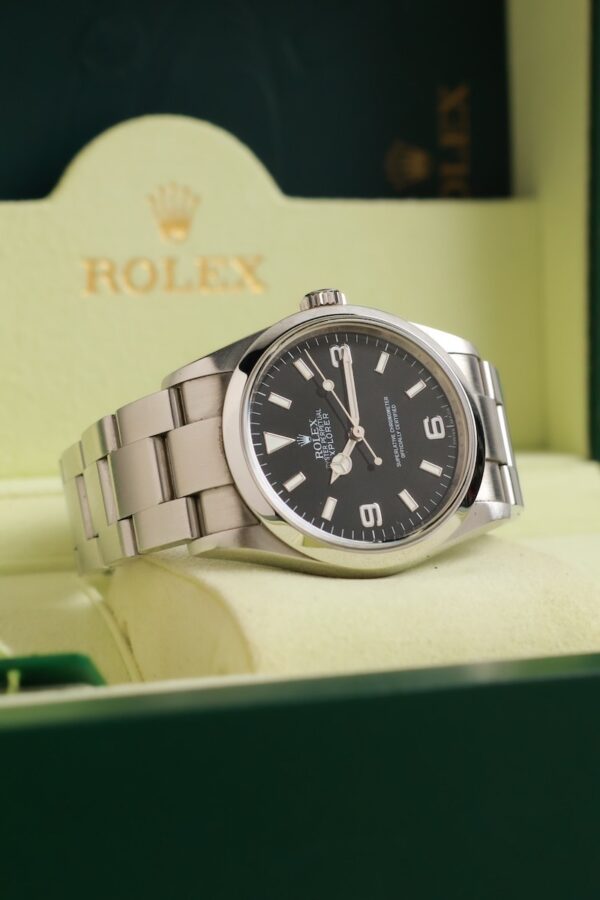 Rolex Explorer I [ Ref.114270 ] - Image 3