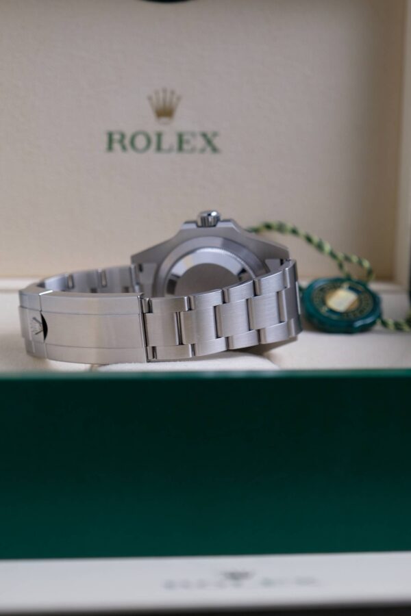 Rolex Submariner Starbucks 41 mm. (Ref.126610LV) - Image 6