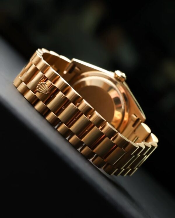 Rolex Day Date President 36mm. [Ref. 18238] “ Diamond Red Vignette Dial “ 36mm. - Image 4